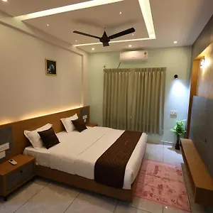 Riders Den Mananthavady